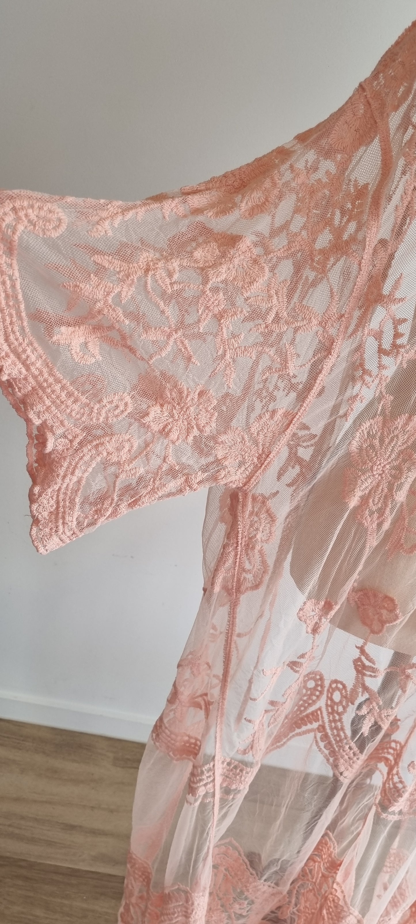 Lace Kimono - Baby Pink