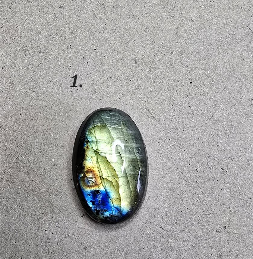 Labradorite - Small sizes