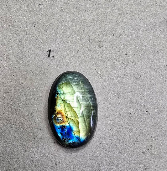 Labradorite - Small sizes