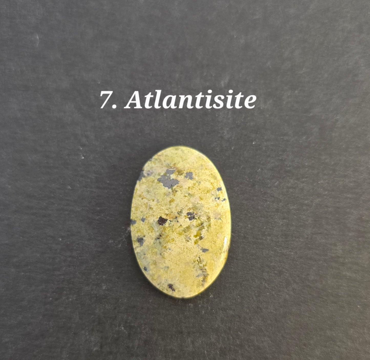 Atlantisite - Oval and Round Cabochon's