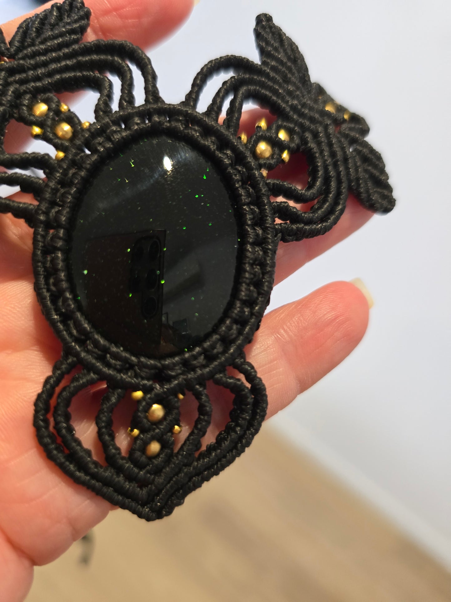 Gold Stone Choker - Black with Green Flecks