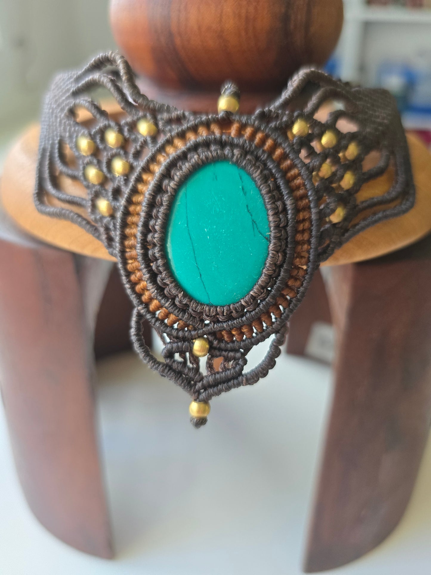 Howlite Collar