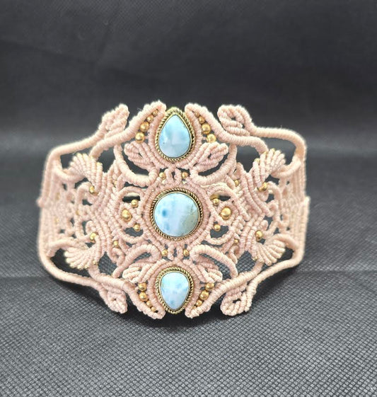 Cream with Larimar
